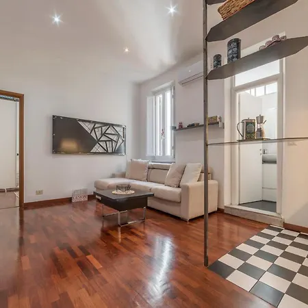 San Giovanni Stylish Flat *