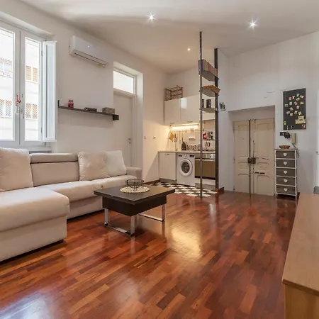 Lejlighed San Giovanni Stylish Flat