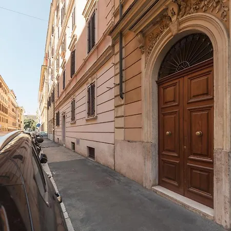 San Giovanni Stylish Flat