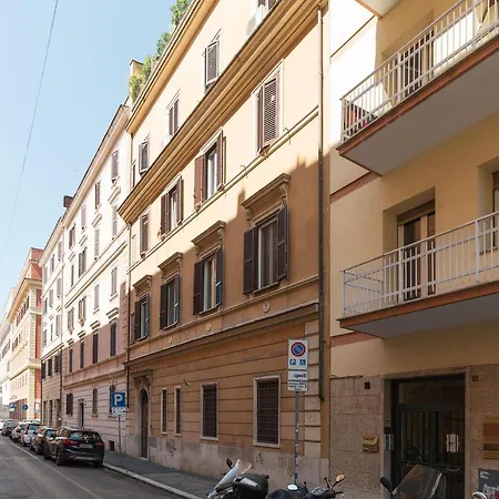San Giovanni Stylish Flat Lejlighed